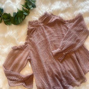 Mauve Cold Shoulder Flowy